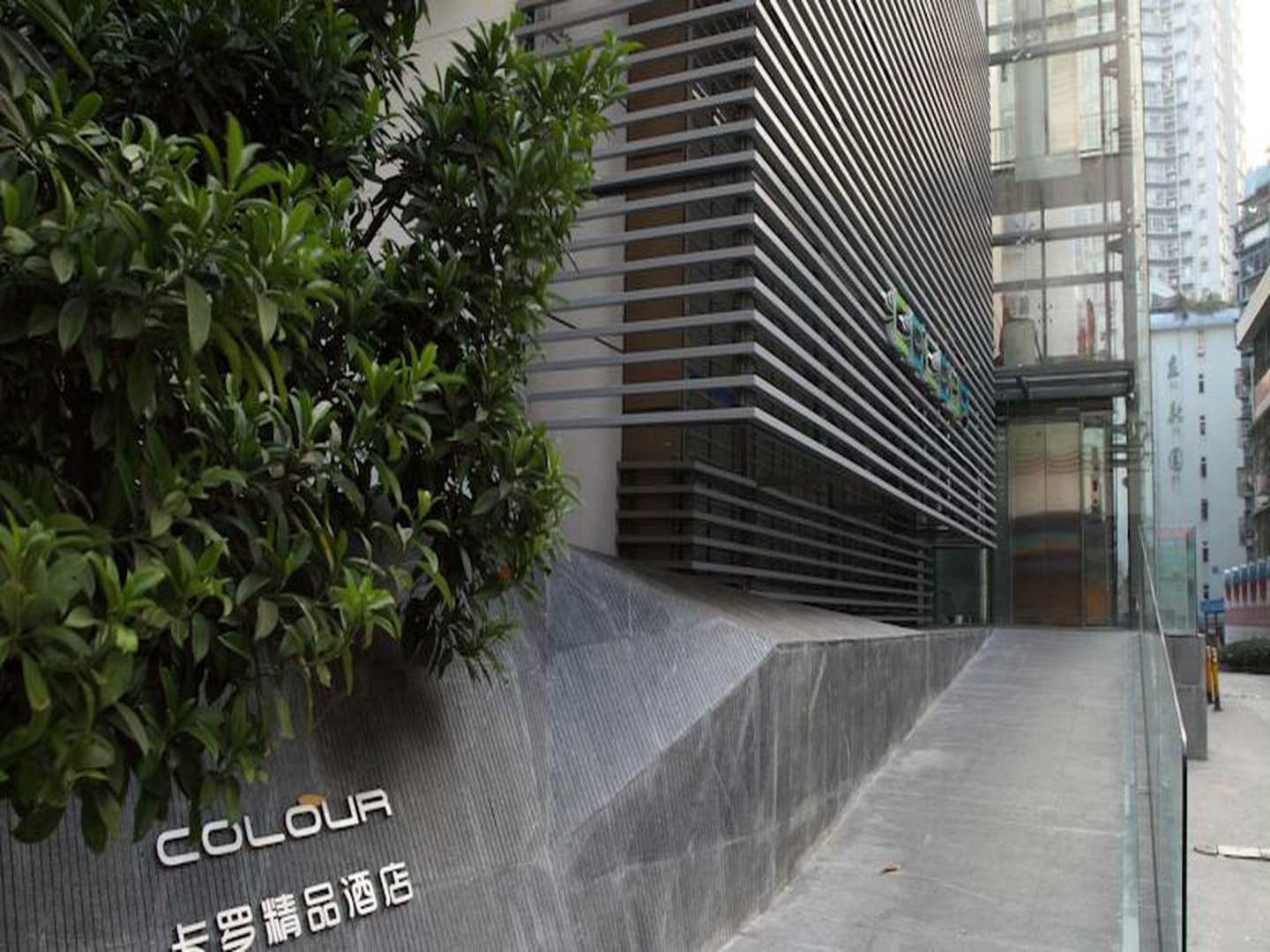 卡罗酒店(深圳东门步行街晒布地铁站店)