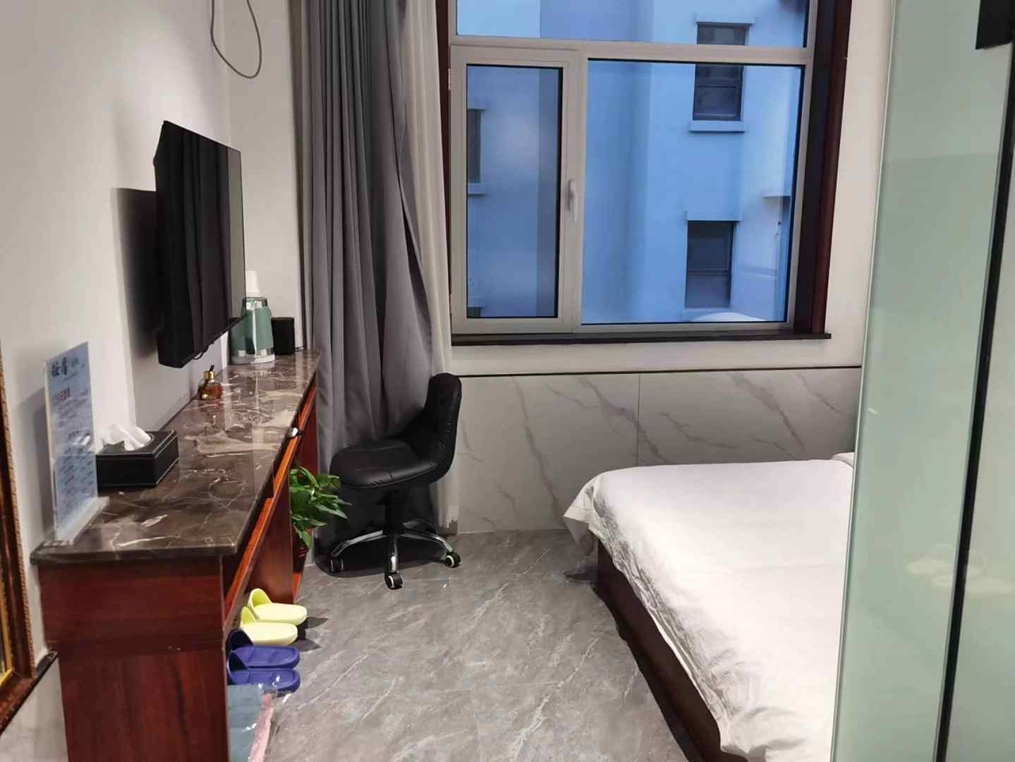 银海清泉洗浴中心(鼎泰悦郡店)