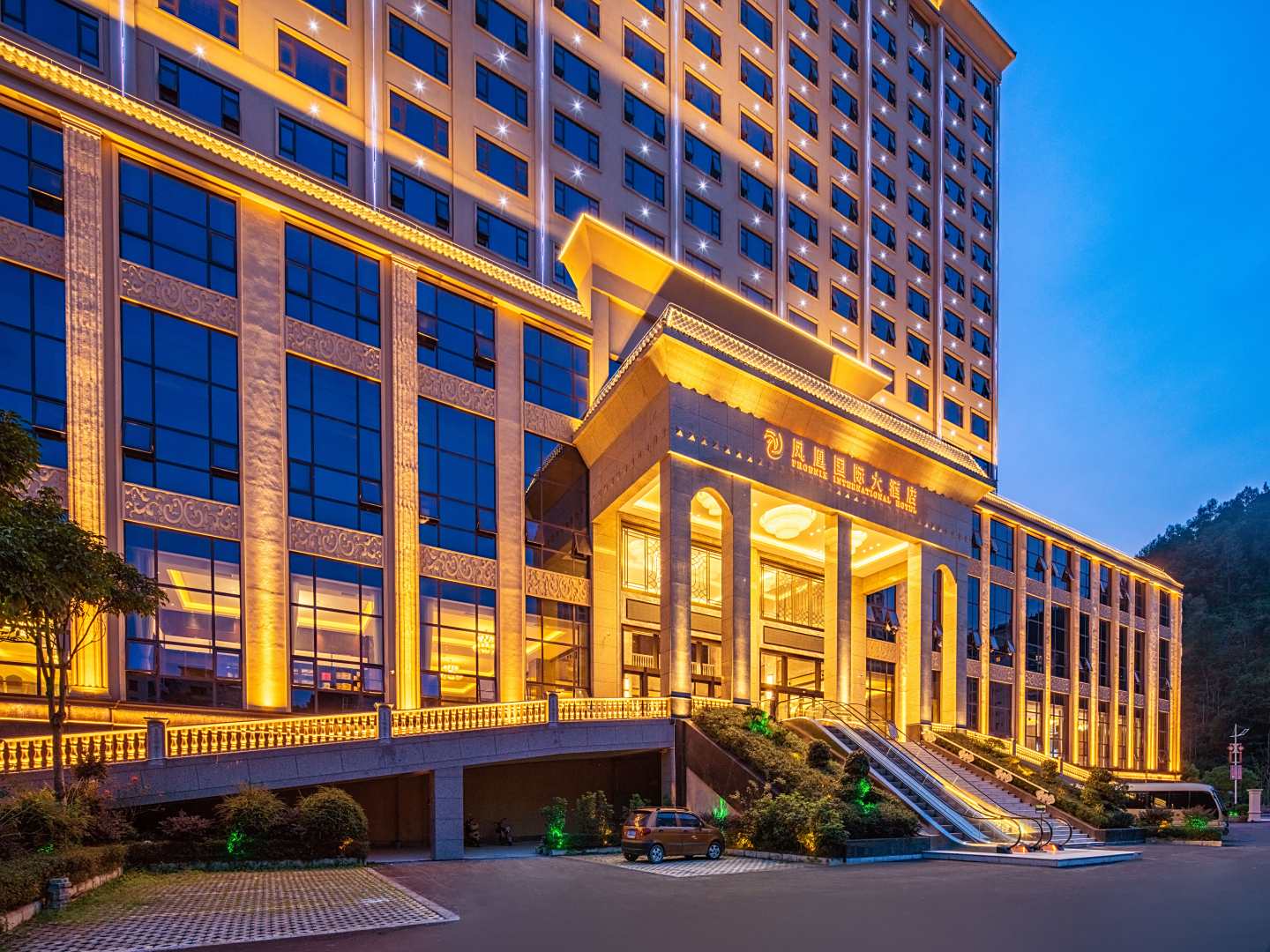 凤山凤凰国际大酒店