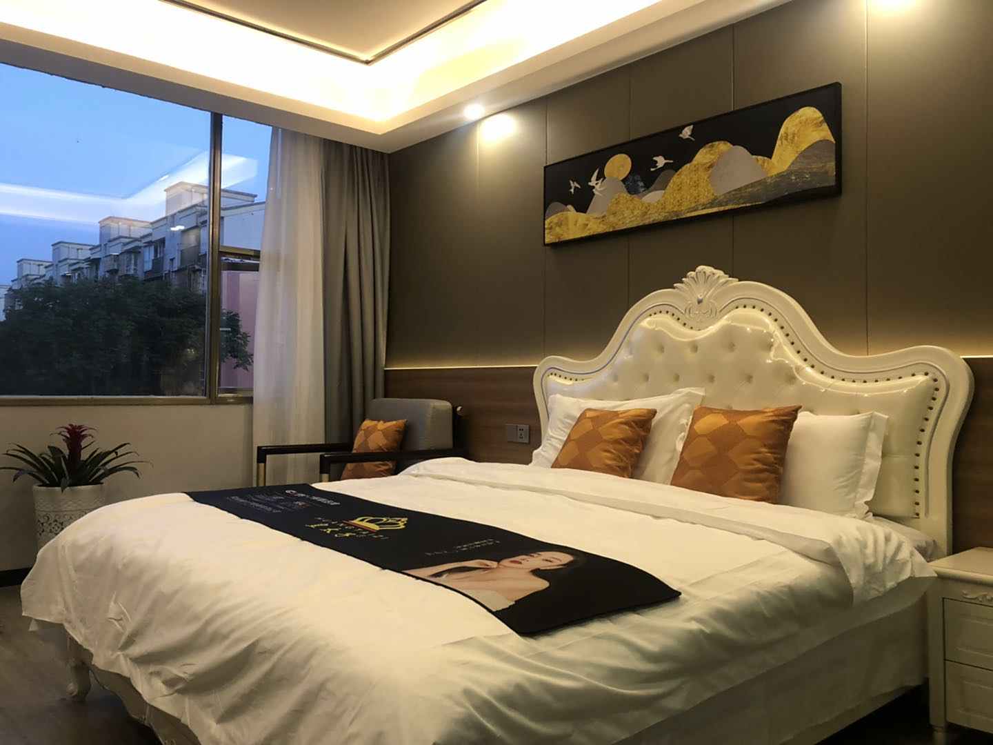 屏山清荷宾馆(清荷宾馆屏山客运站店)