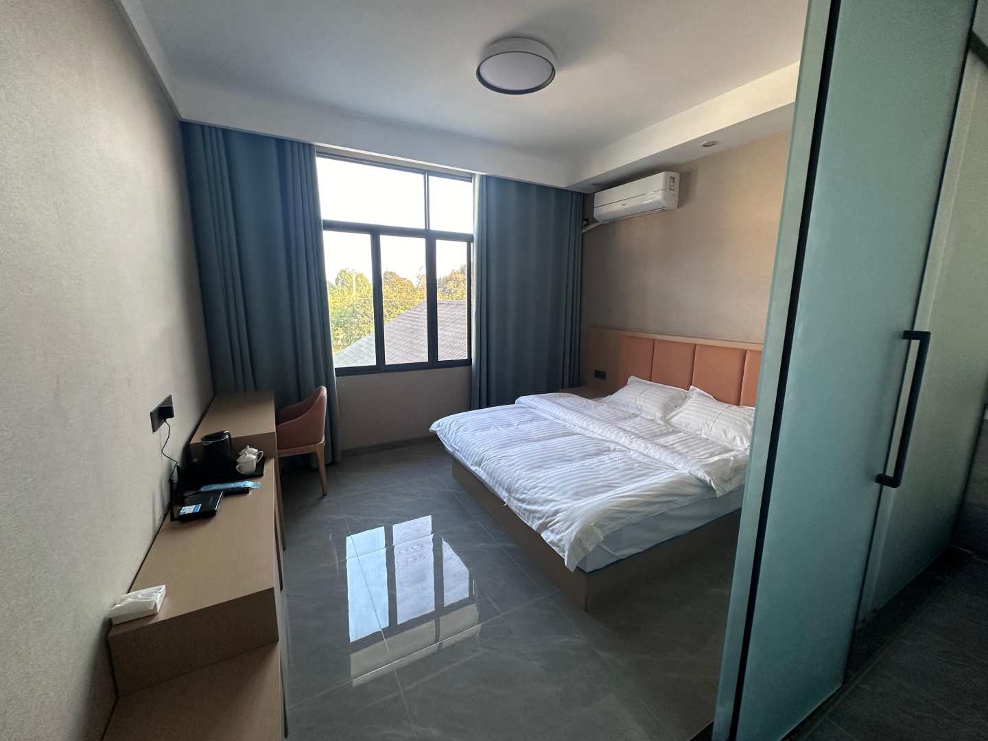宜宾翠屏区常来客栈(五粮液机场店)