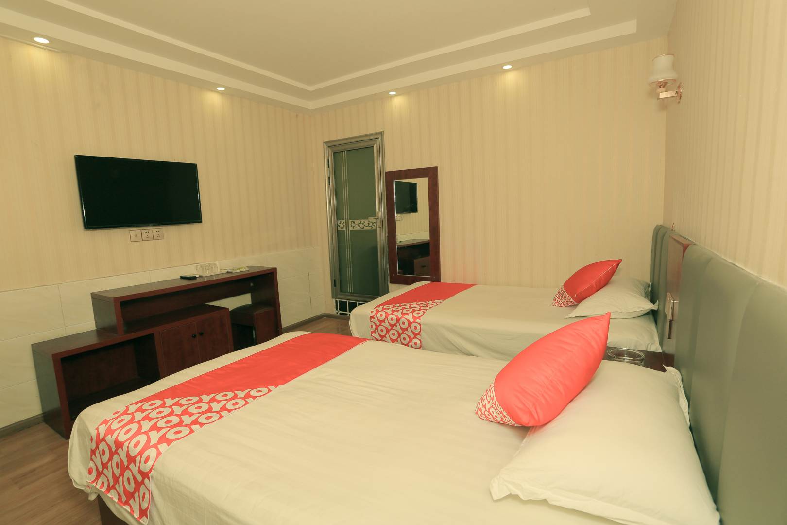 汇源旅馆(花溪大道中段)