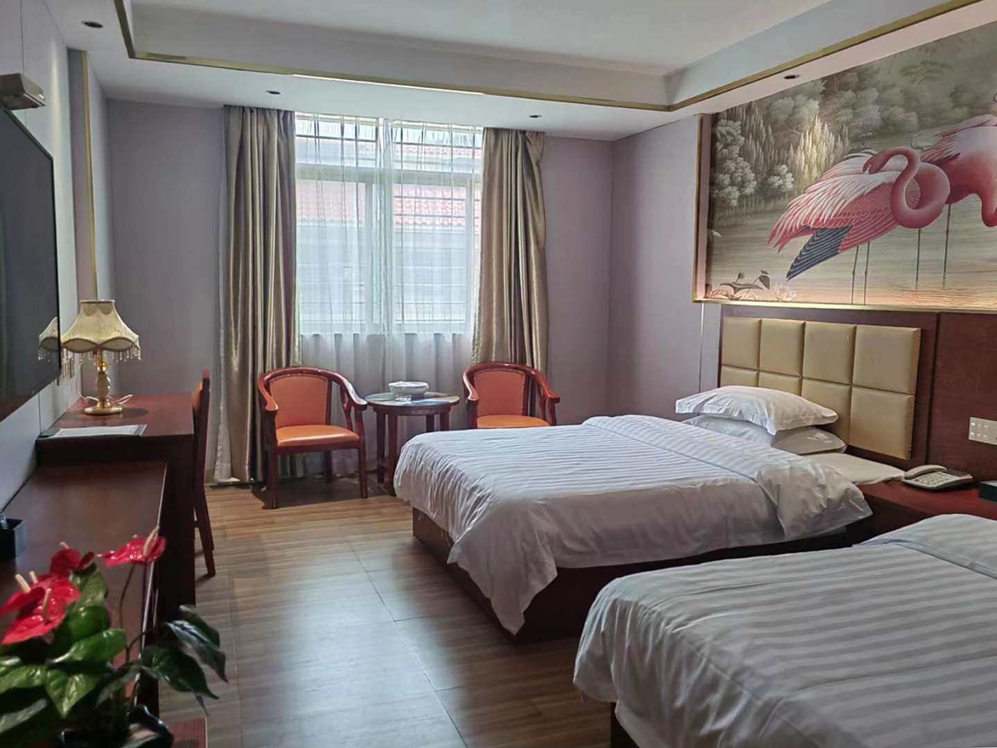 华易商务酒店