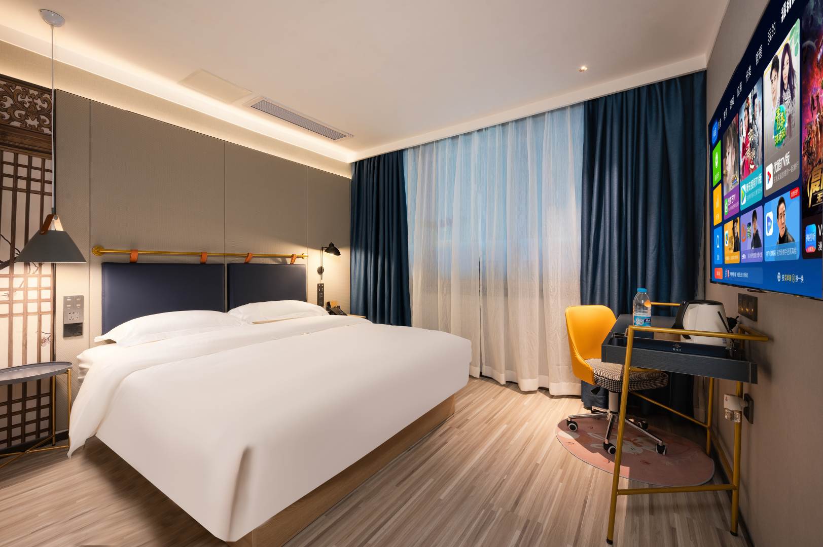 兰桂坊酒店(深圳大学城地铁站店)