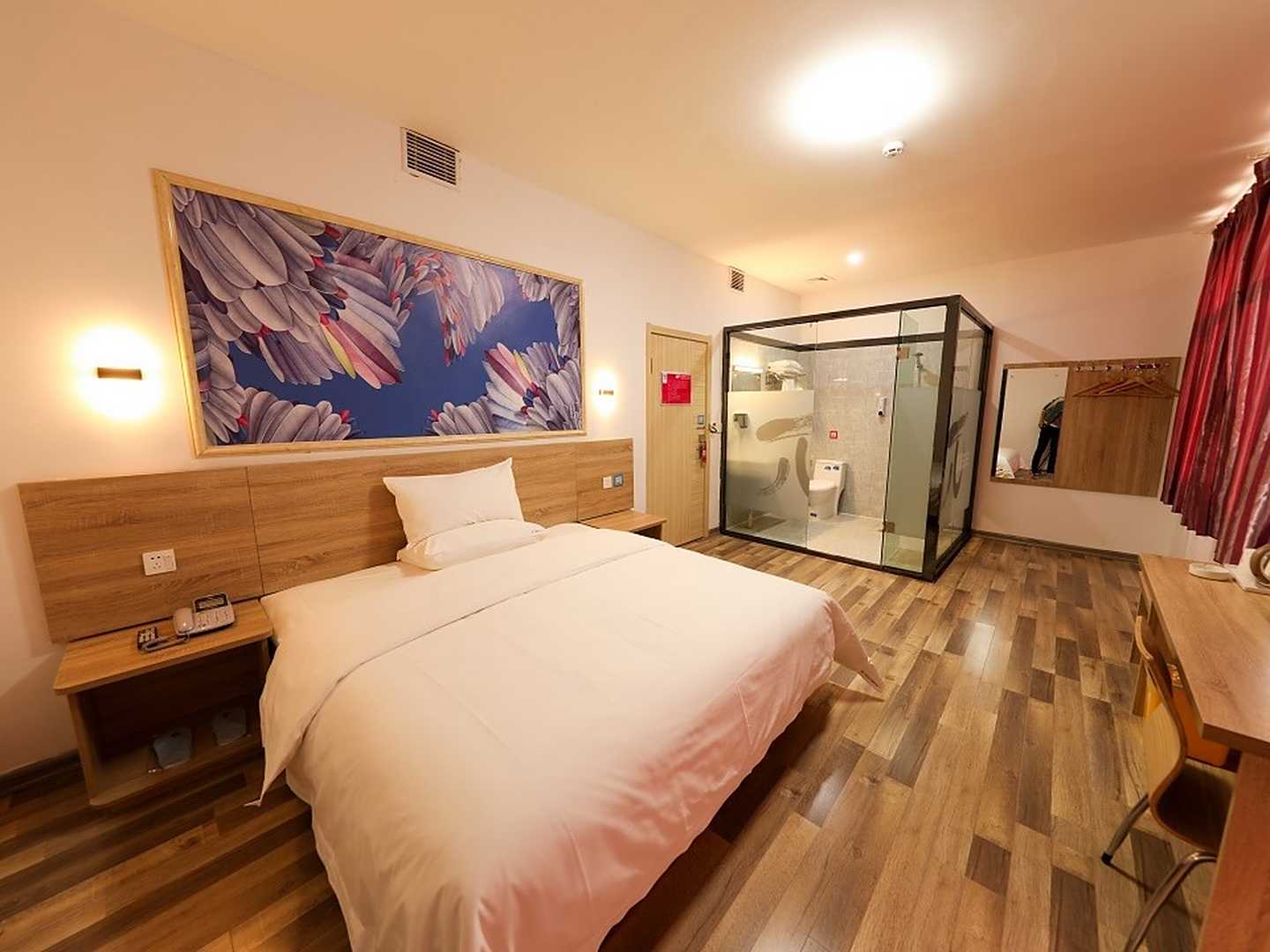 星期天商务宾馆(哈密迎宾大道店)