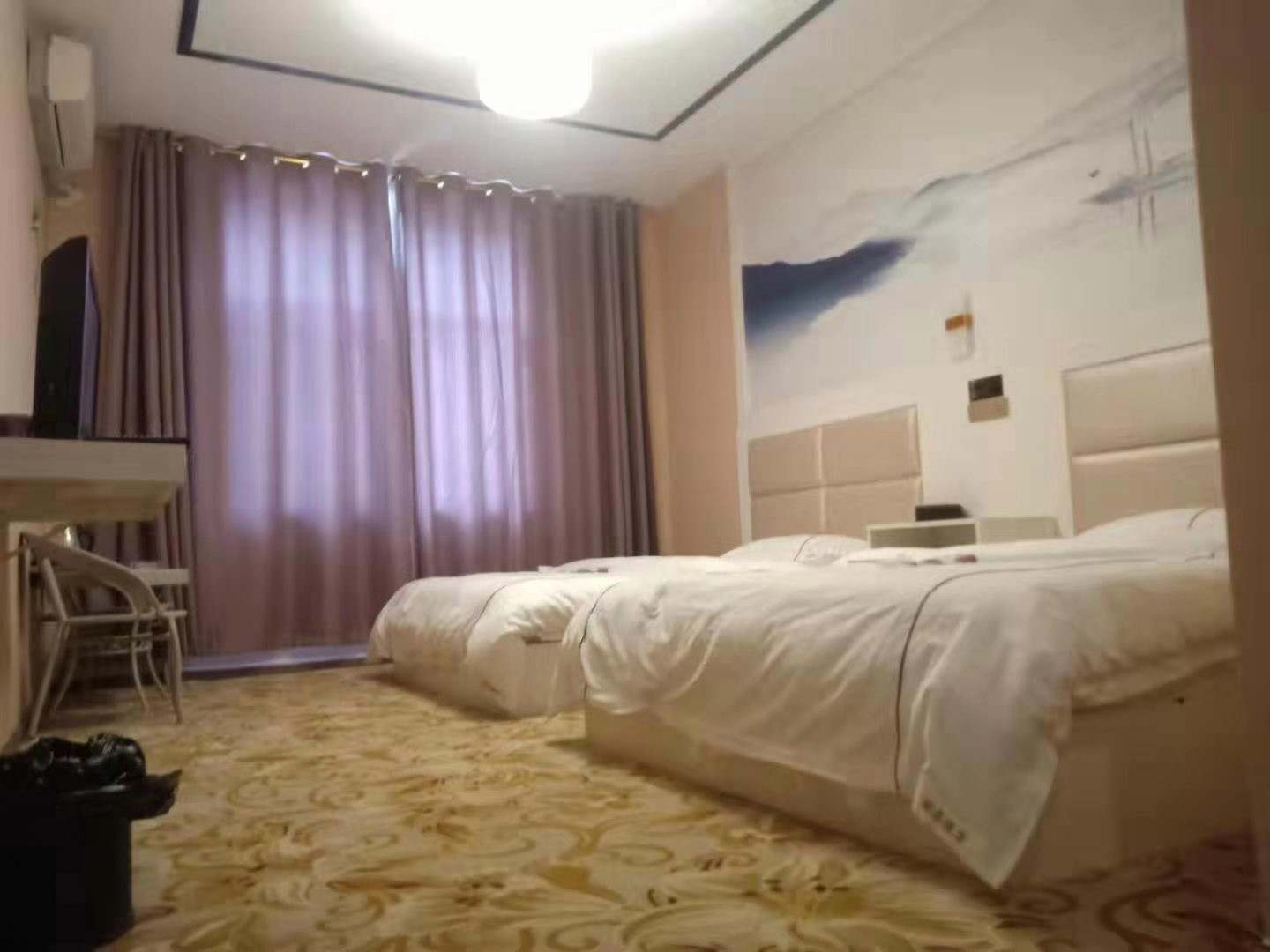 阑圆商务酒店
