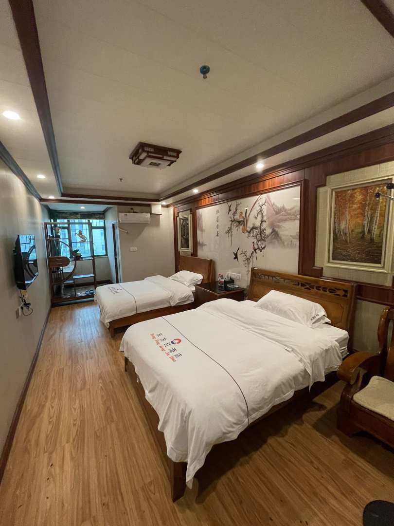 东方红宾馆(深圳国际会展中心店)