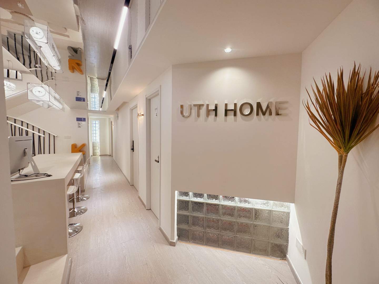 UTHHOME青年旅舍(重庆解放碑洪崖洞)