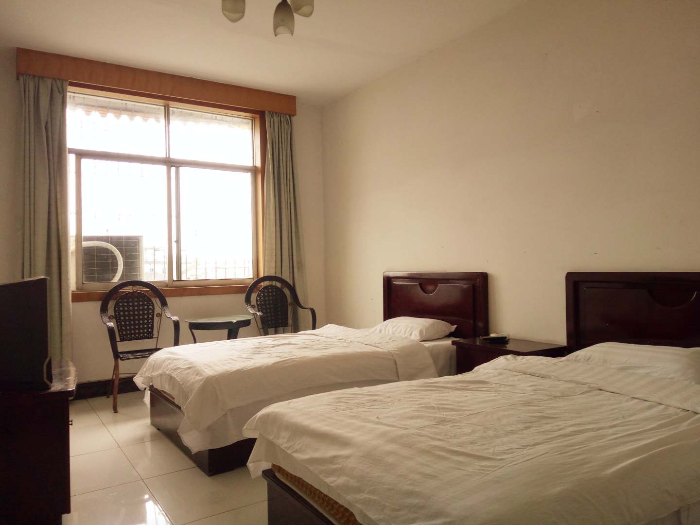 眉山缘来客栈(三苏大道西段店)