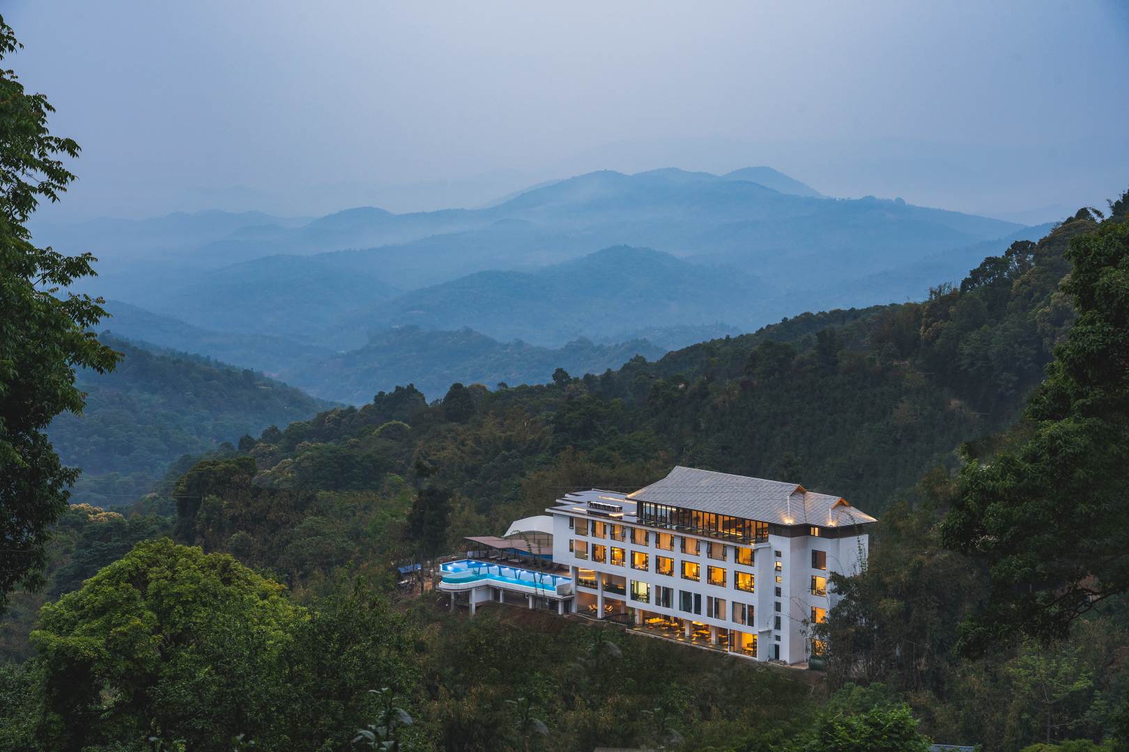 西双版纳勐海匠庐南糯山半山酒店