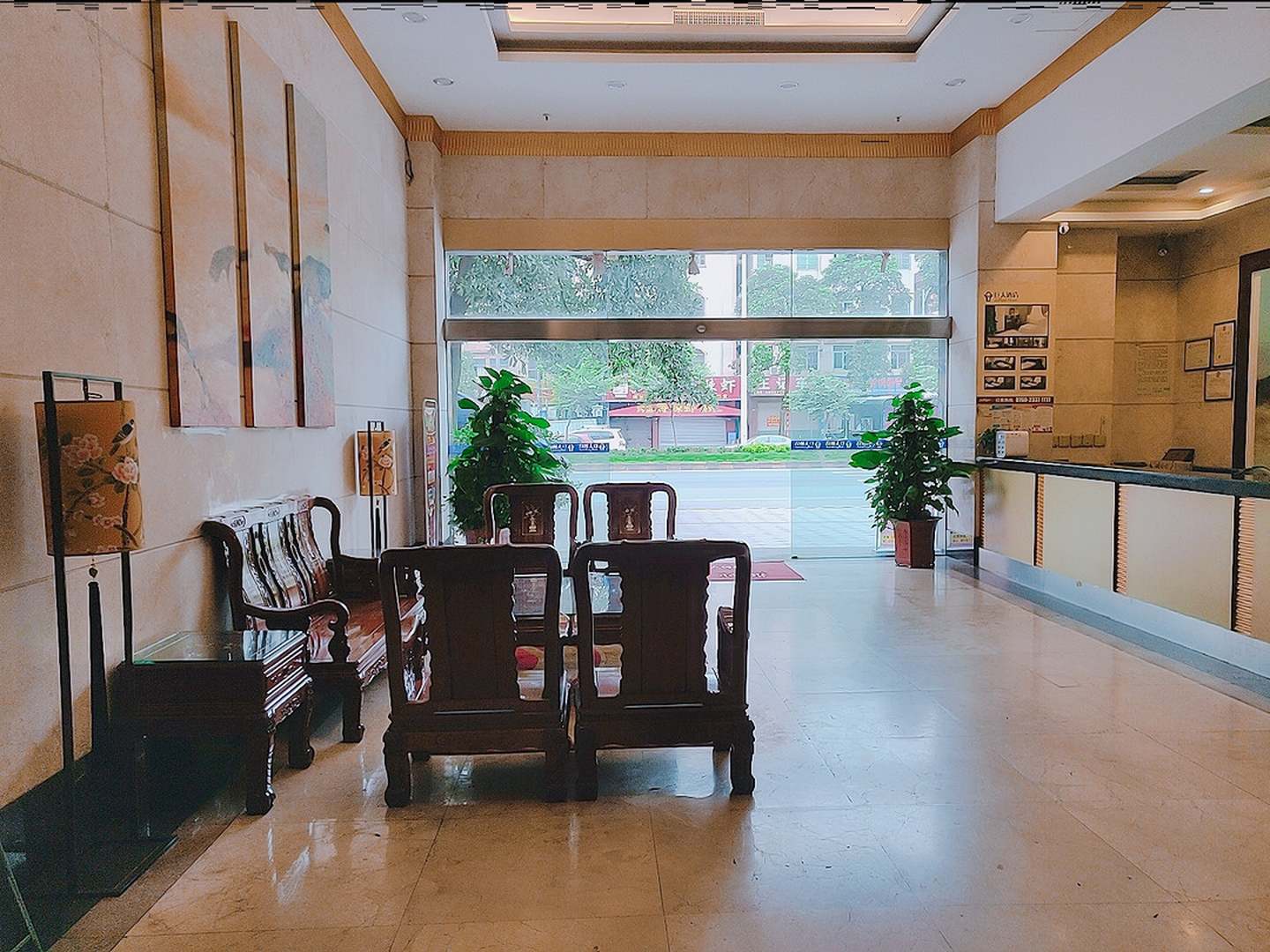 中山巨人酒店