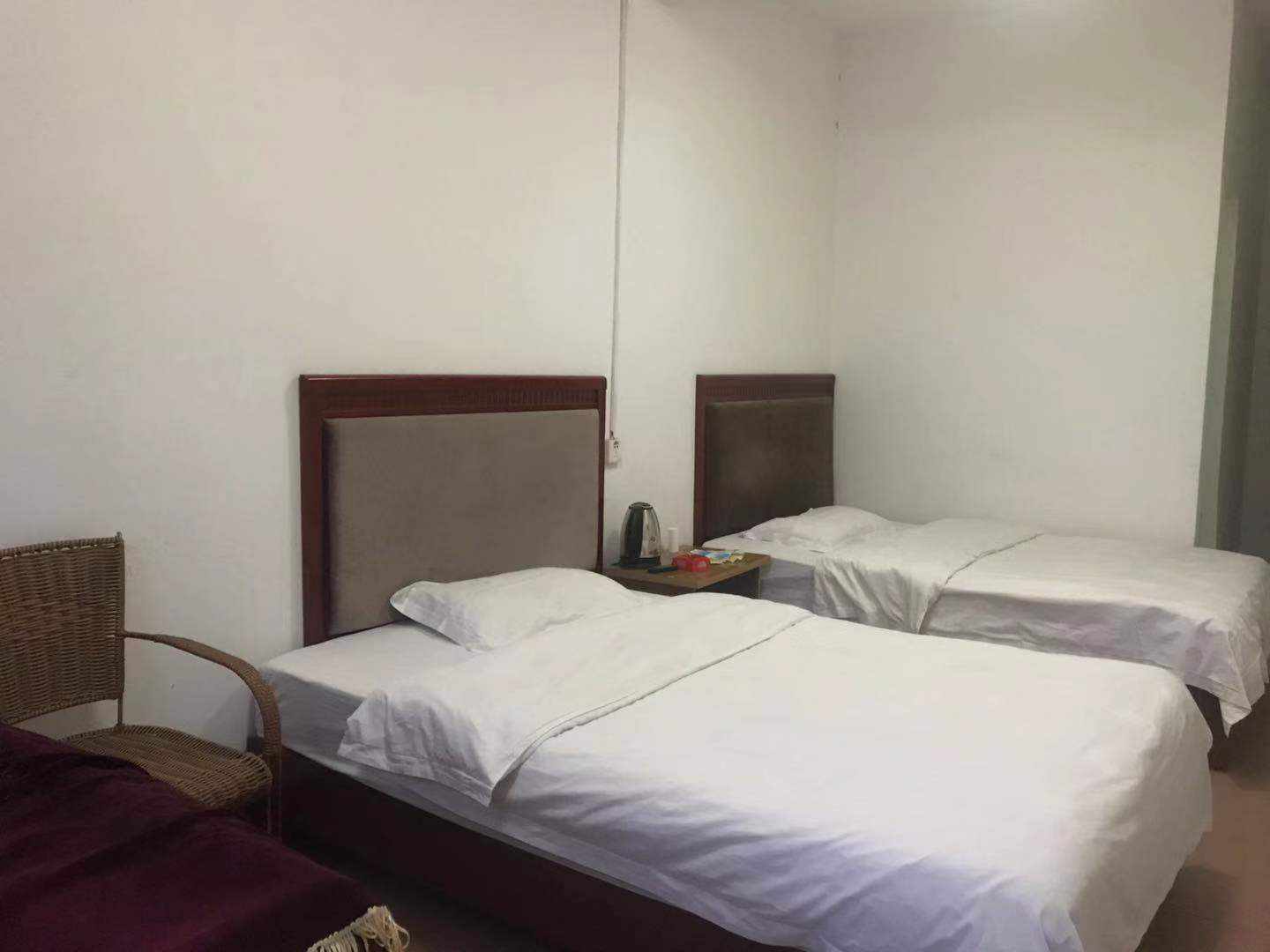 赣州宏发宾馆(站东大道店)