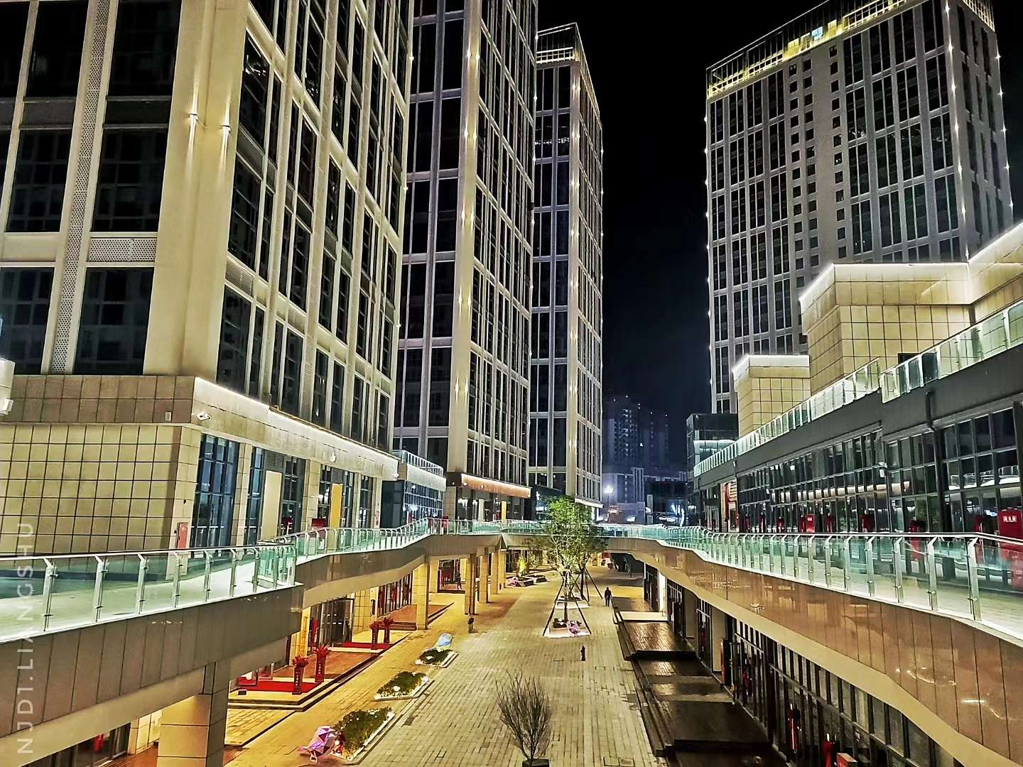 云栖·云端高空观景酒店(内江高铁北站店)