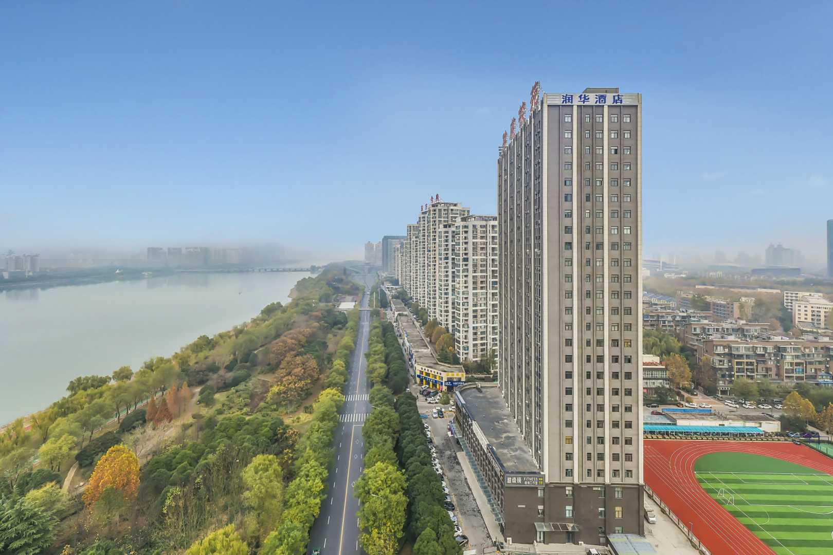 润华酒店(洛阳大学城店)