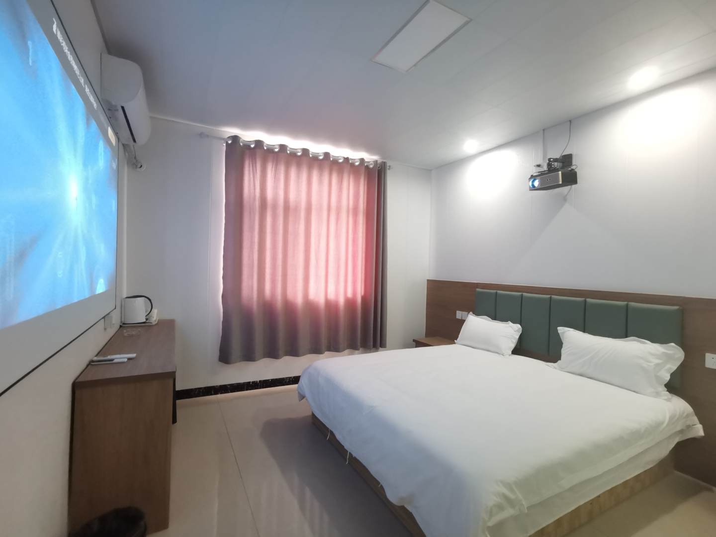 雅之家旅馆(金融学院保定妇幼保健院店)