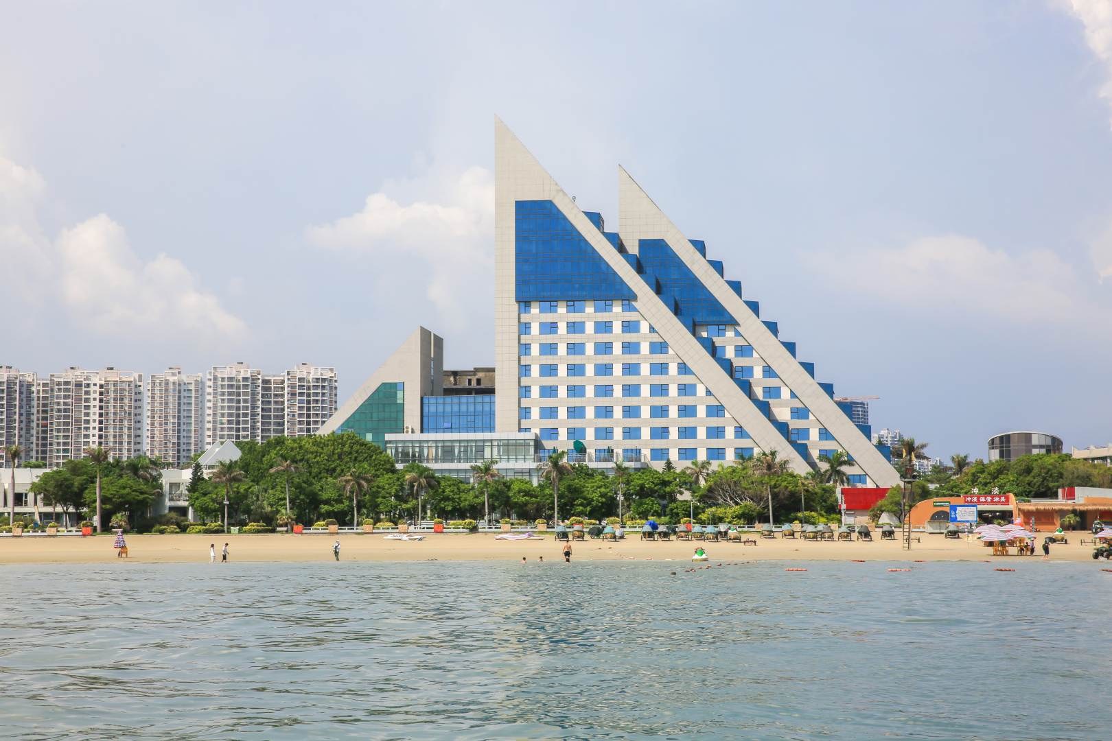 北海路海酒店(侨港海滩风情街店)
