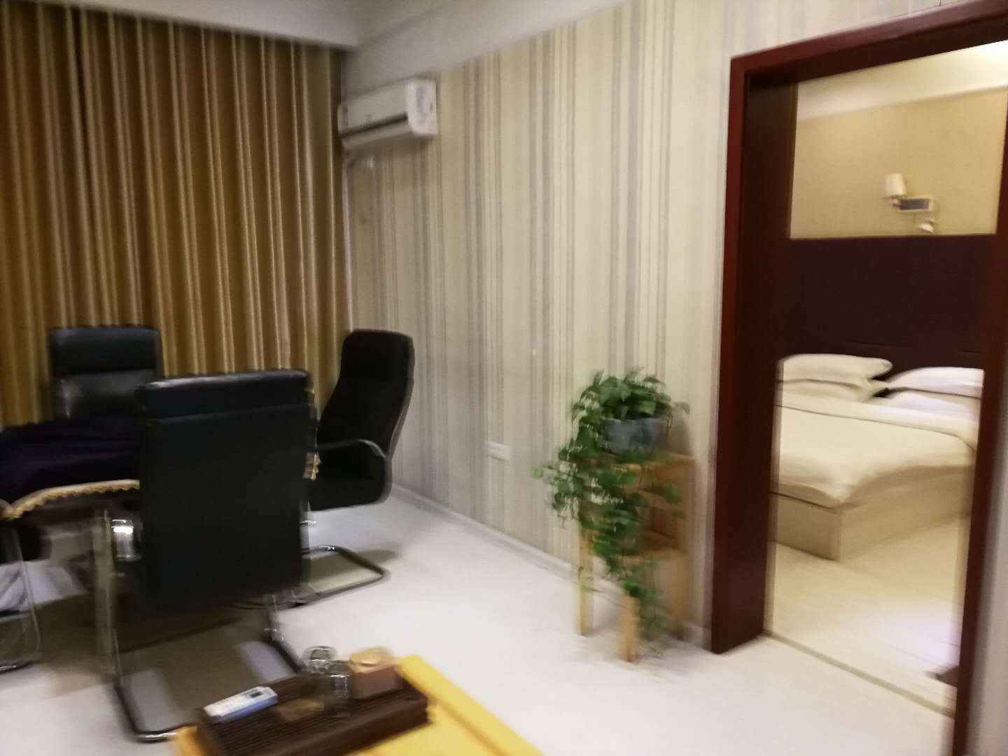 方城鲜果客栈