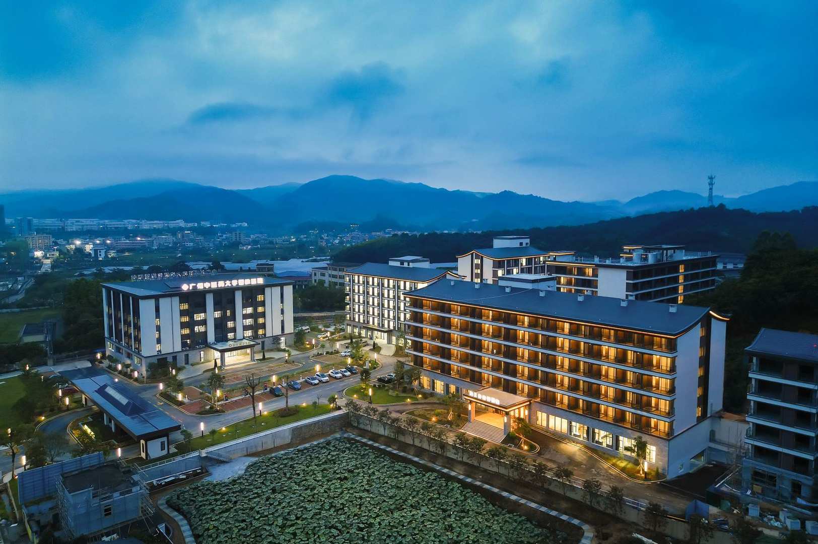 清远佛岗药王谷汤泉康养酒店