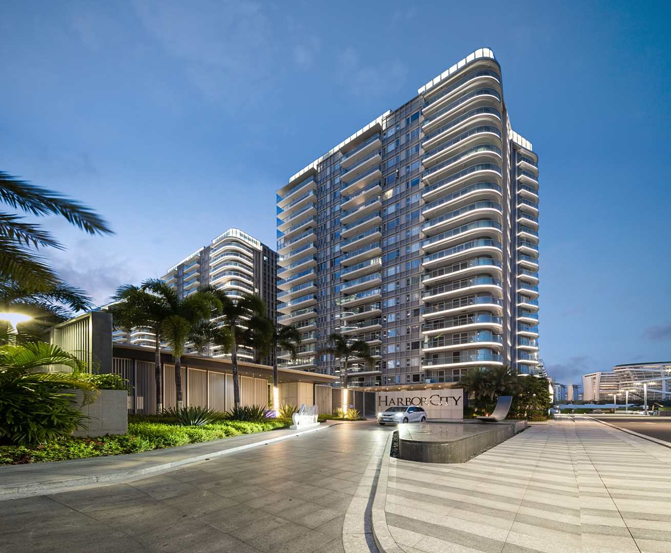 亮庭海景度假公馆(三亚湾椰梦长廊店)