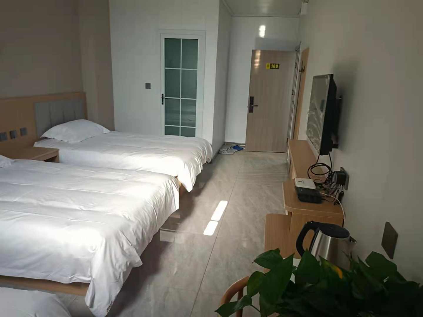 邯郸雅酷宾馆