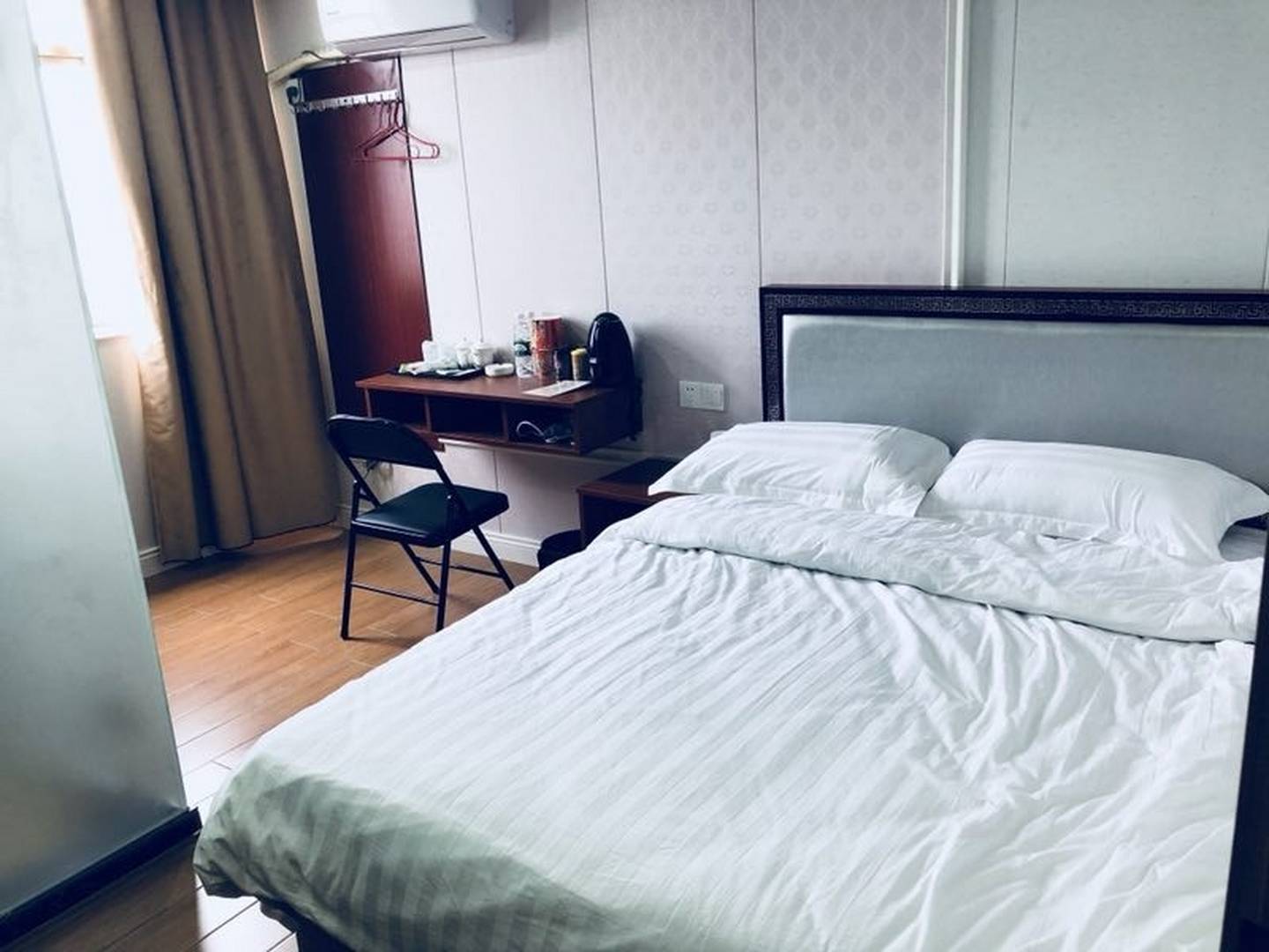 博白宏翔商务旅馆