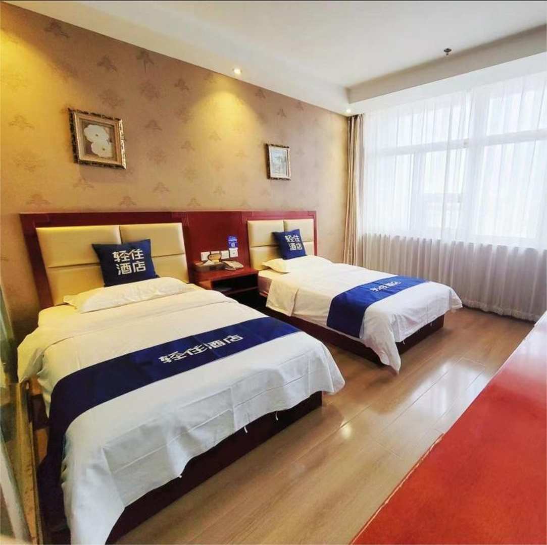 巴彦淖尔东泰酒店