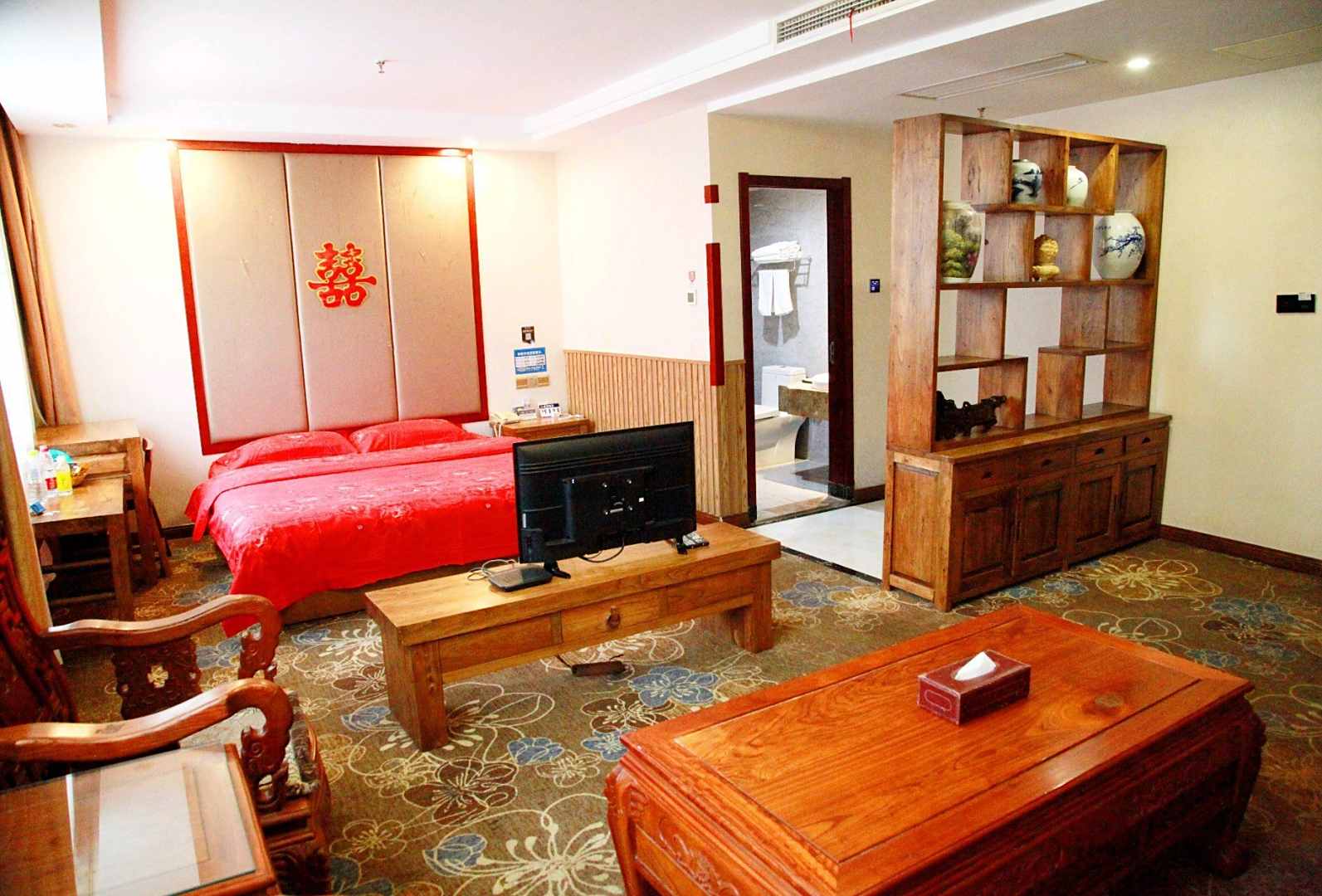 新泰宾馆(青云路店)