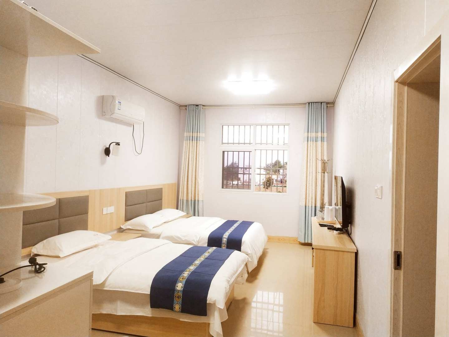 天柱山竹溪客栈