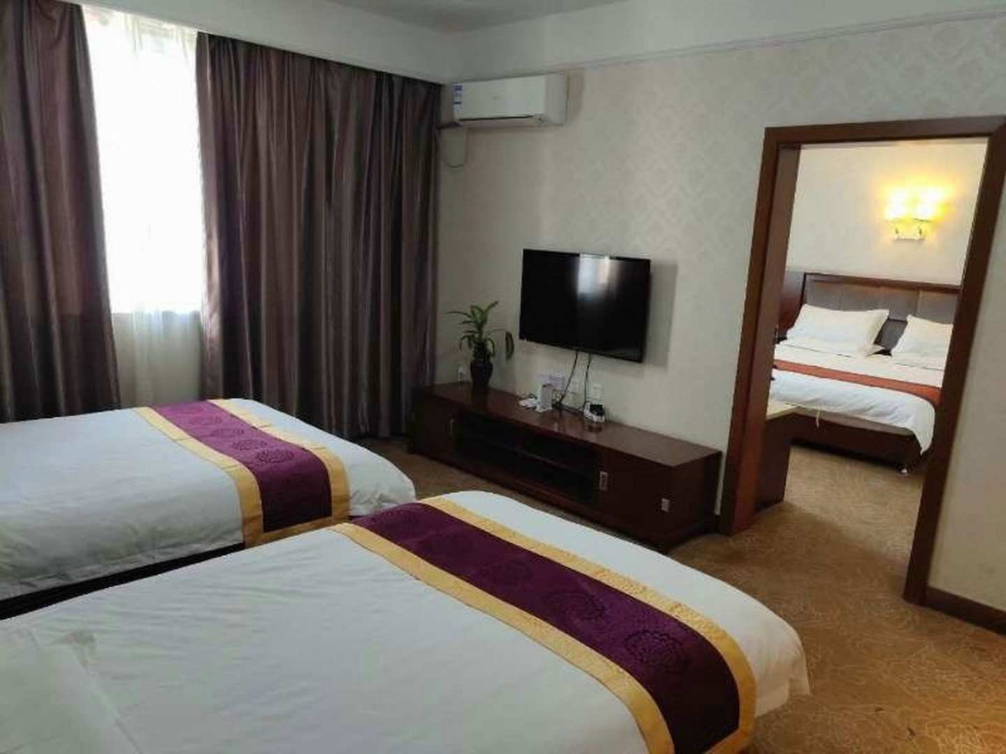 富蕴富安客栈