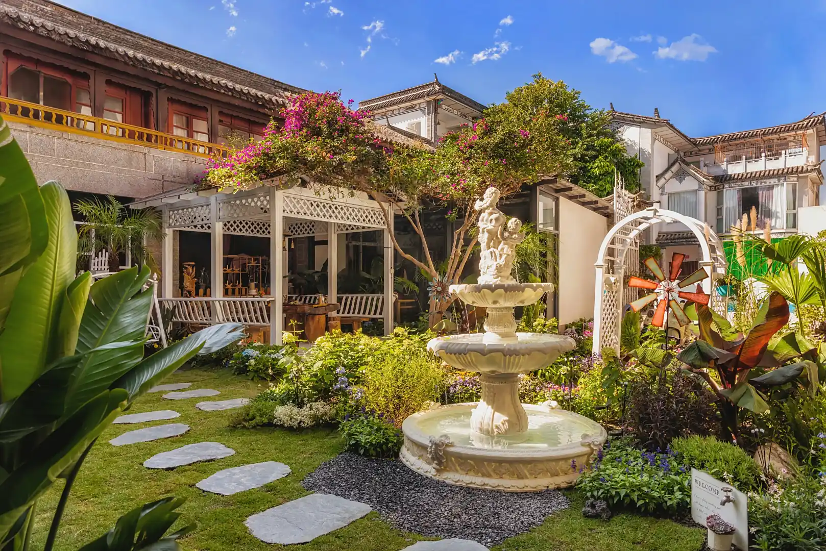 梵尘花园客栈(大理古城南门店)