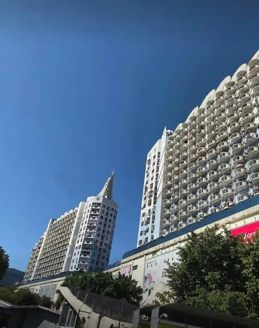 鸿丰酒店(福州省立医院三坊七巷店)