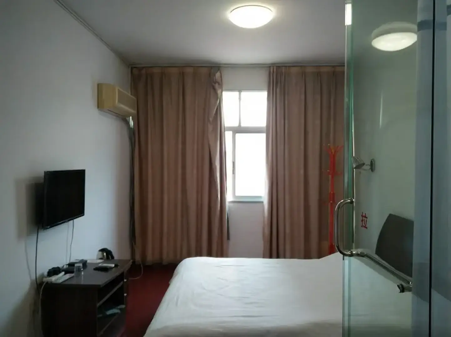 鑫源宾馆(仙霞路店)