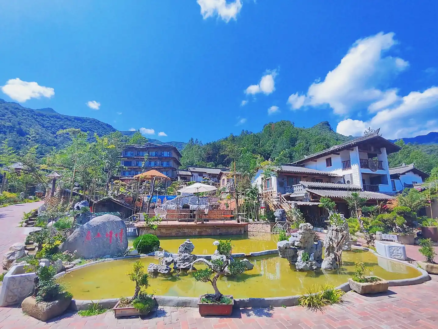 佛坪山居民宿酒店