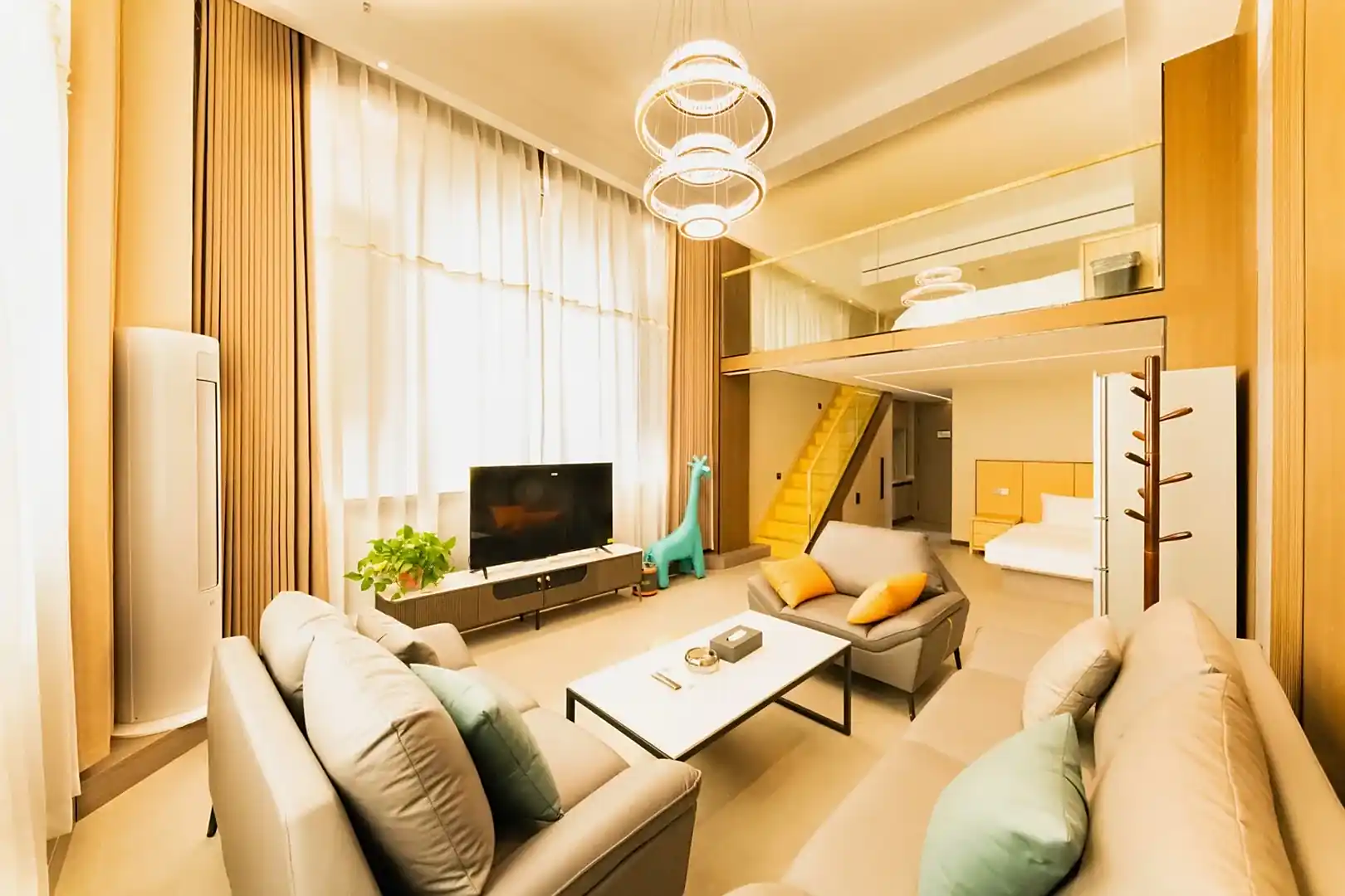 如意LOFT民宿(张掖高铁西站店)
