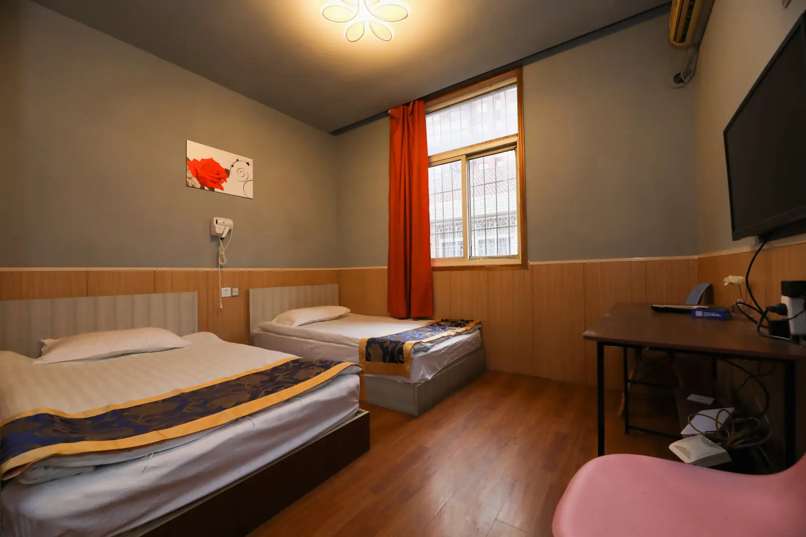 良晨99客栈