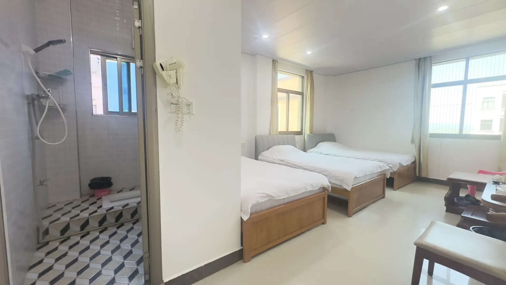 海丰胜百裕民宿