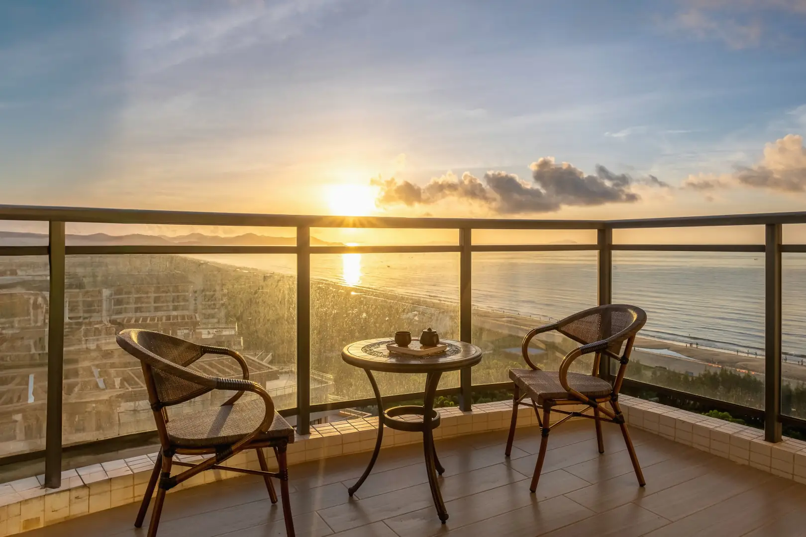 漫海·设计轻奢酒店(北海银滩滨海店)