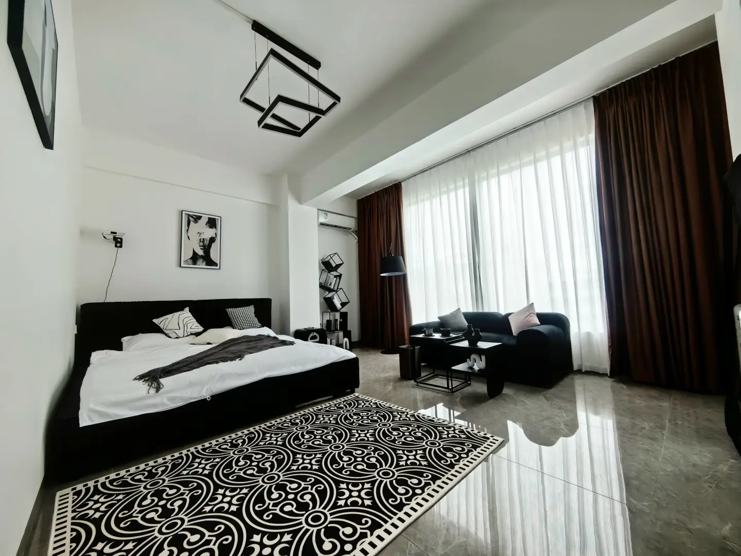 雨梨设计民宿(琼海琼海站一店)