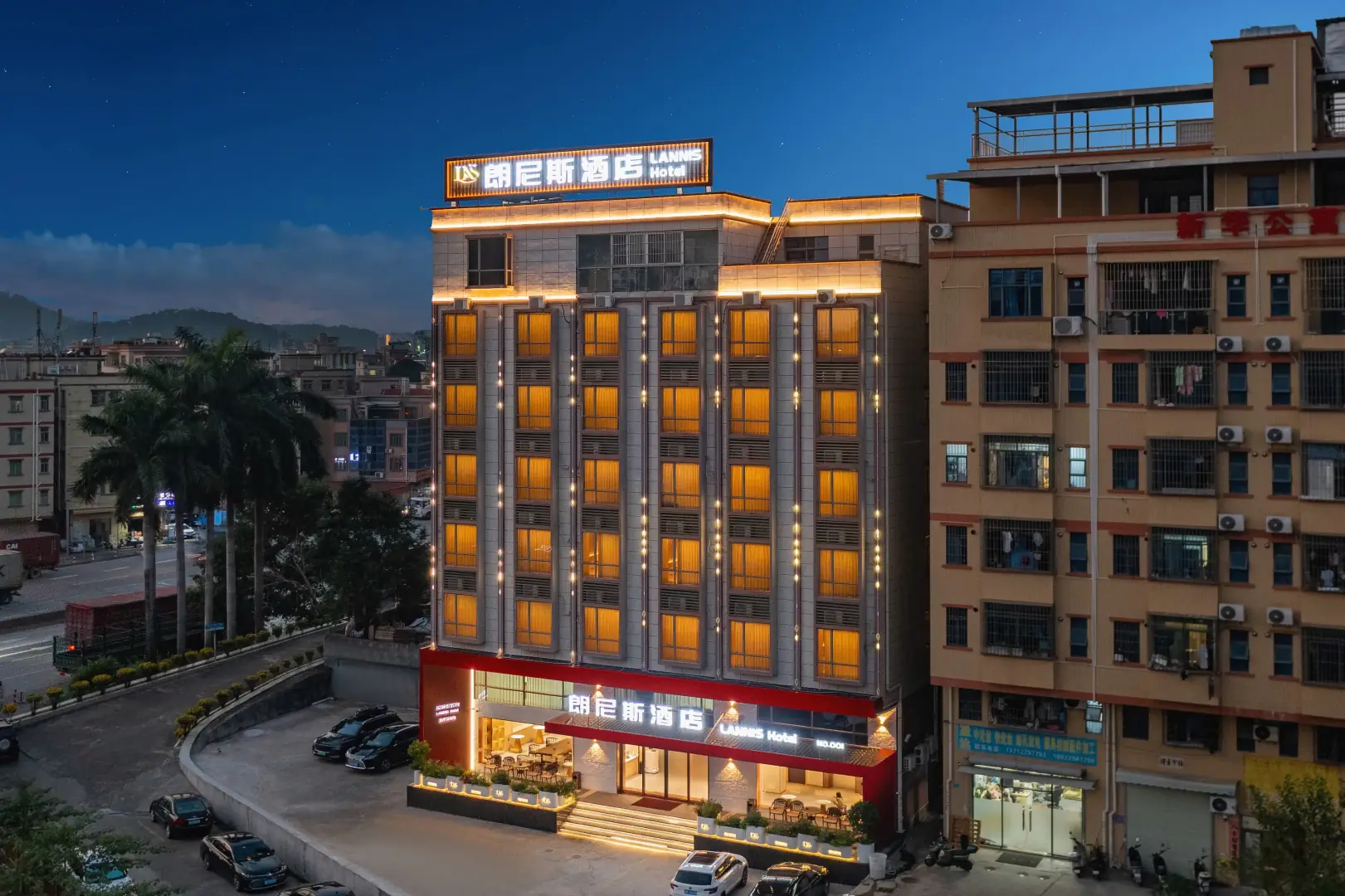 朗尼斯酒店(龙凤山庄店)