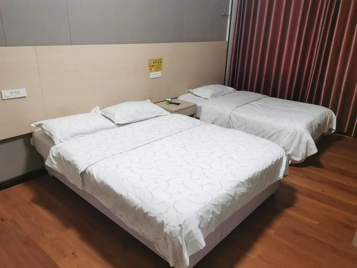 十堰金双喜宾馆