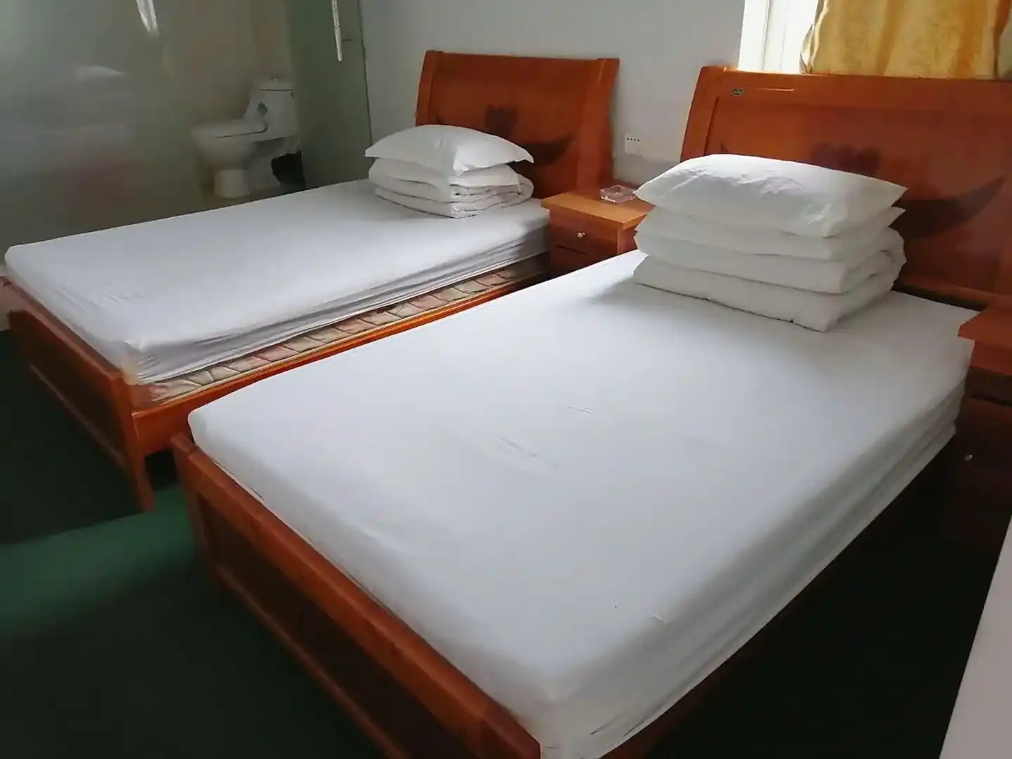 王洪旅馆
