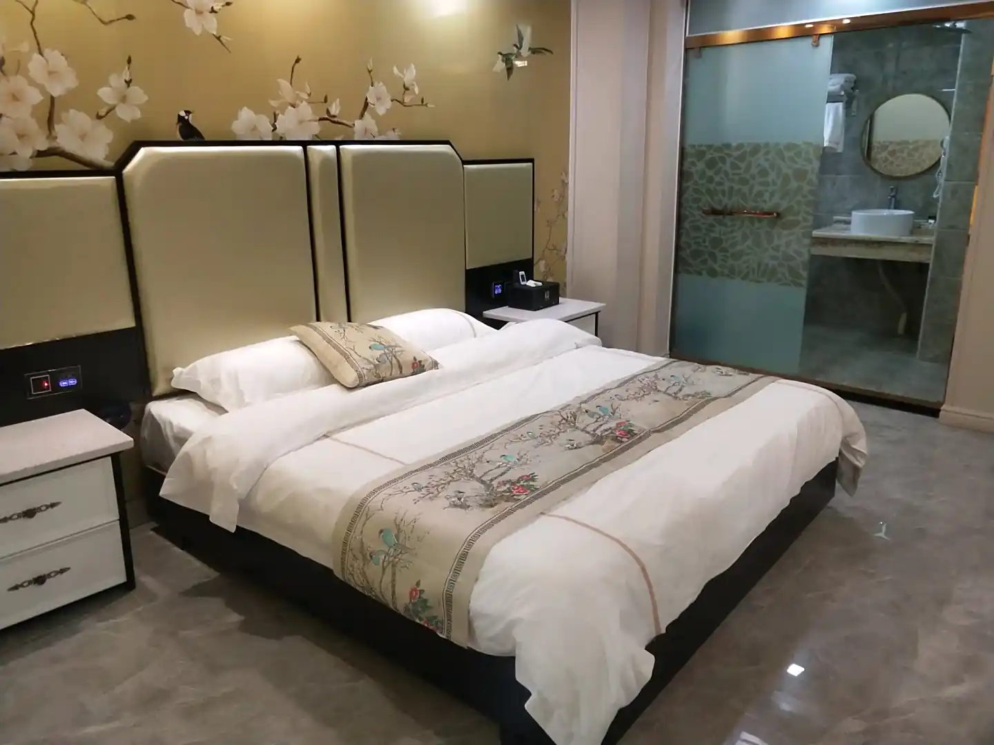 运弘旅租