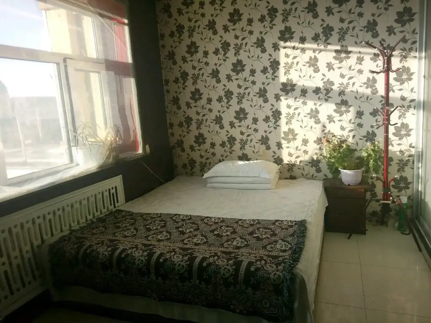 富锦宏利旅馆