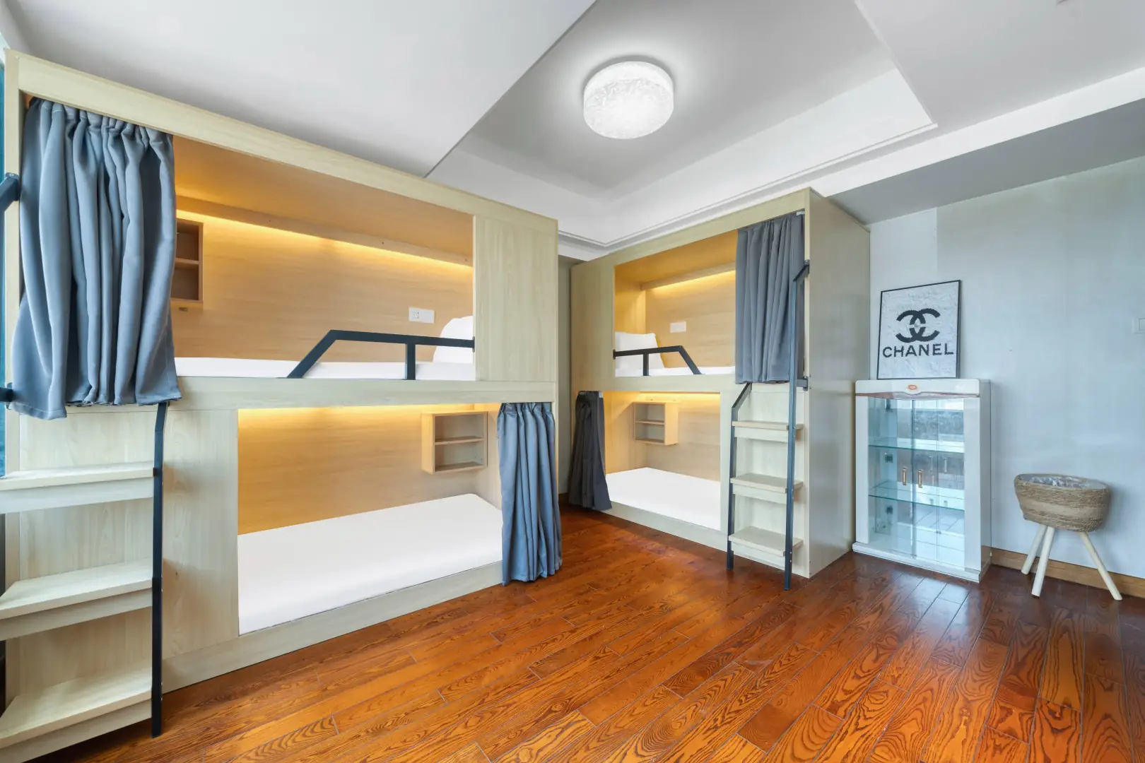 流夏女生青年旅舍(杭州火车东站店)