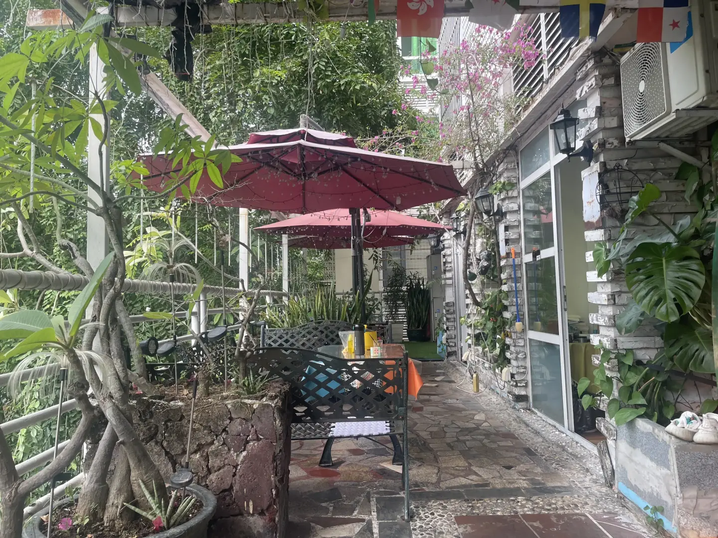 等你国际青年客栈(大东海店)