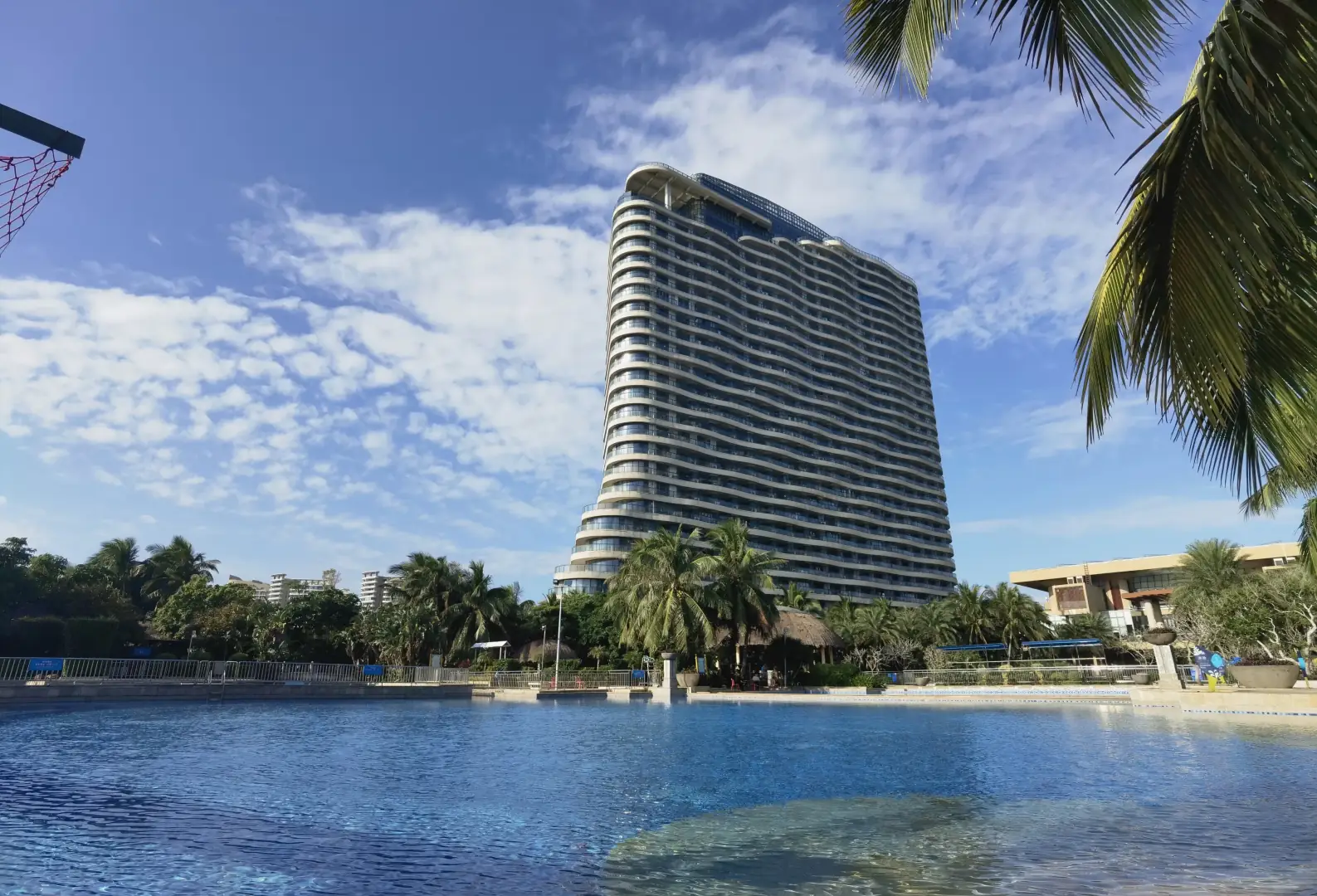 亚洲湾滨海乐园海景度假酒店