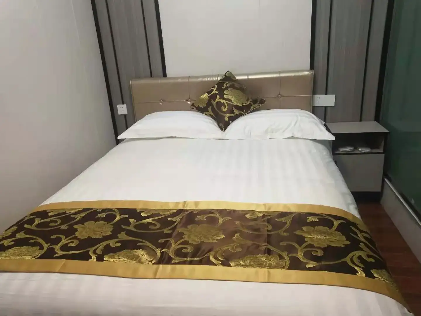 安顺奕嘉宾馆