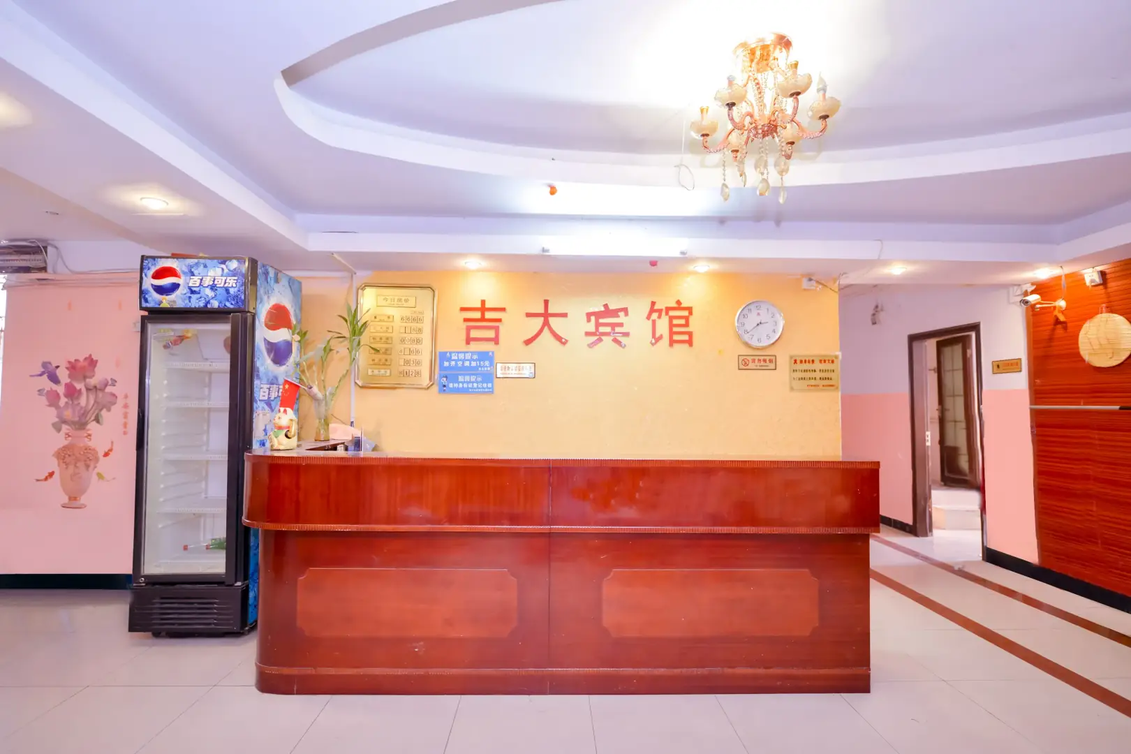 吉大宾馆(南宁安吉客运站店)