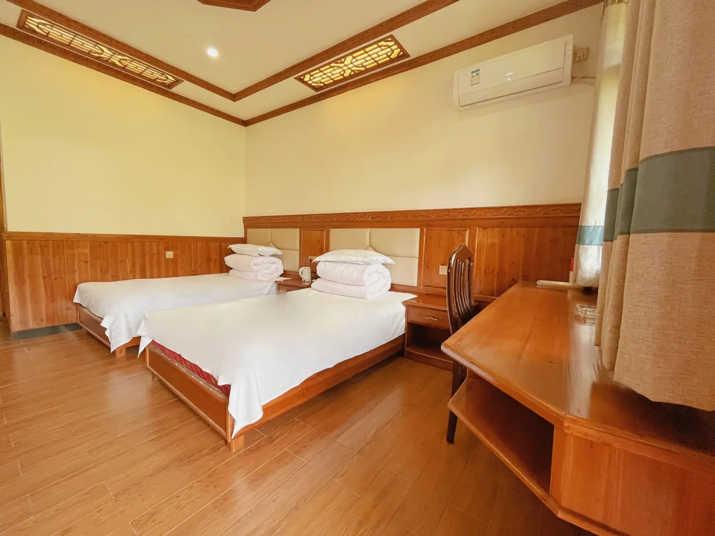 吉阳艺术民宿酒店