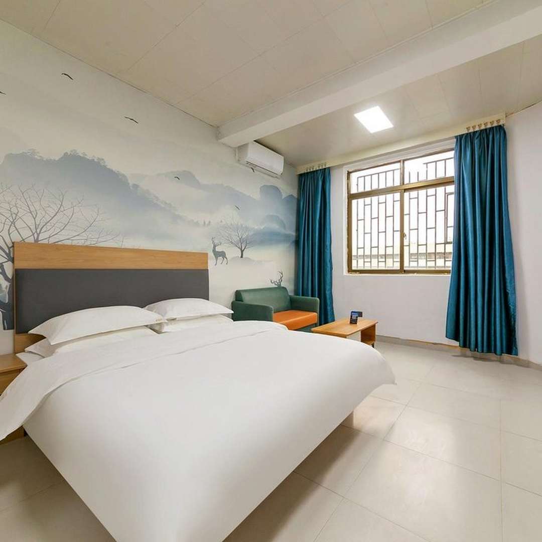 泰勒斯青年公寓